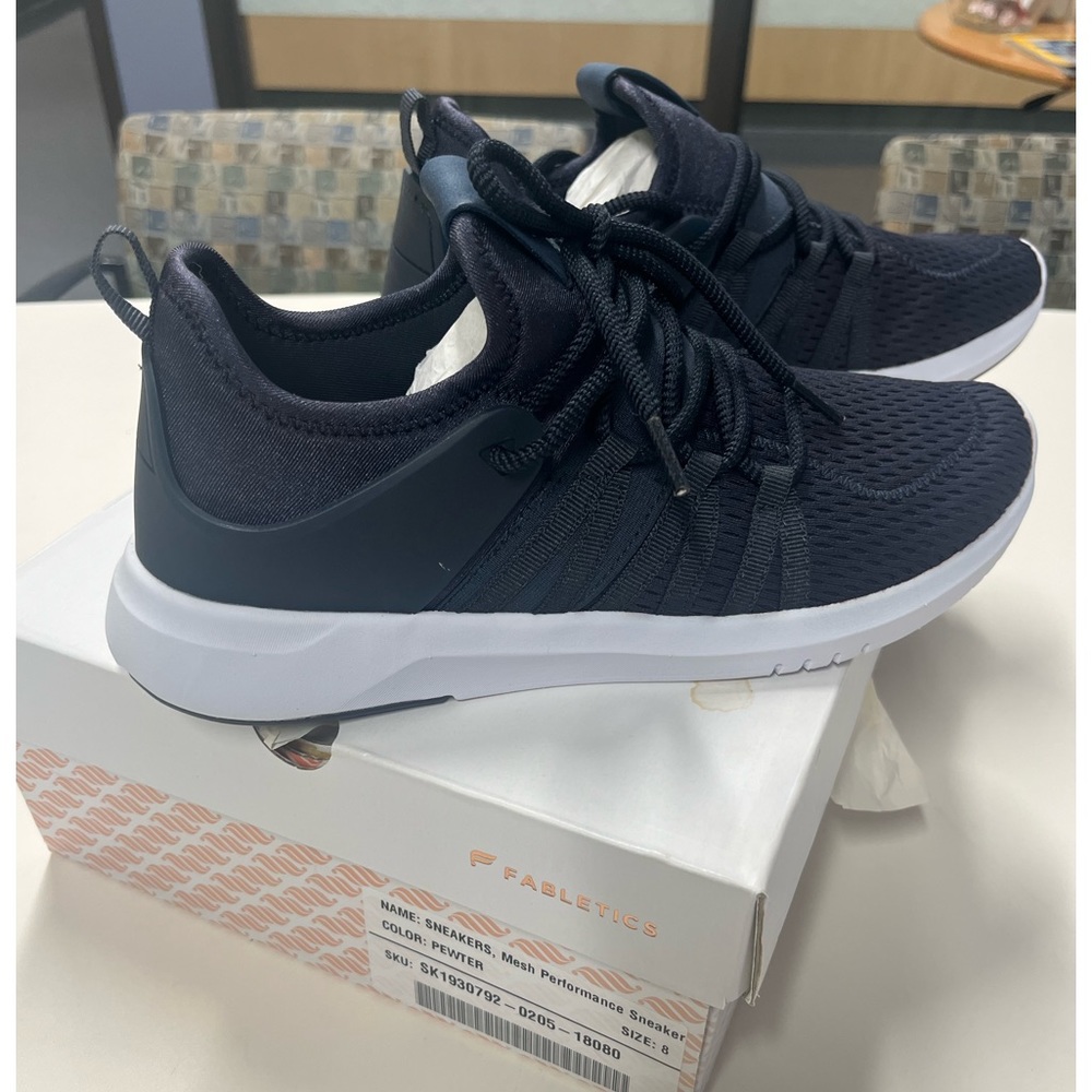 Fabletics sneakers NWT
